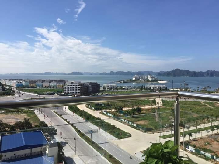 Homestay Ha Long Luxury Esterno foto