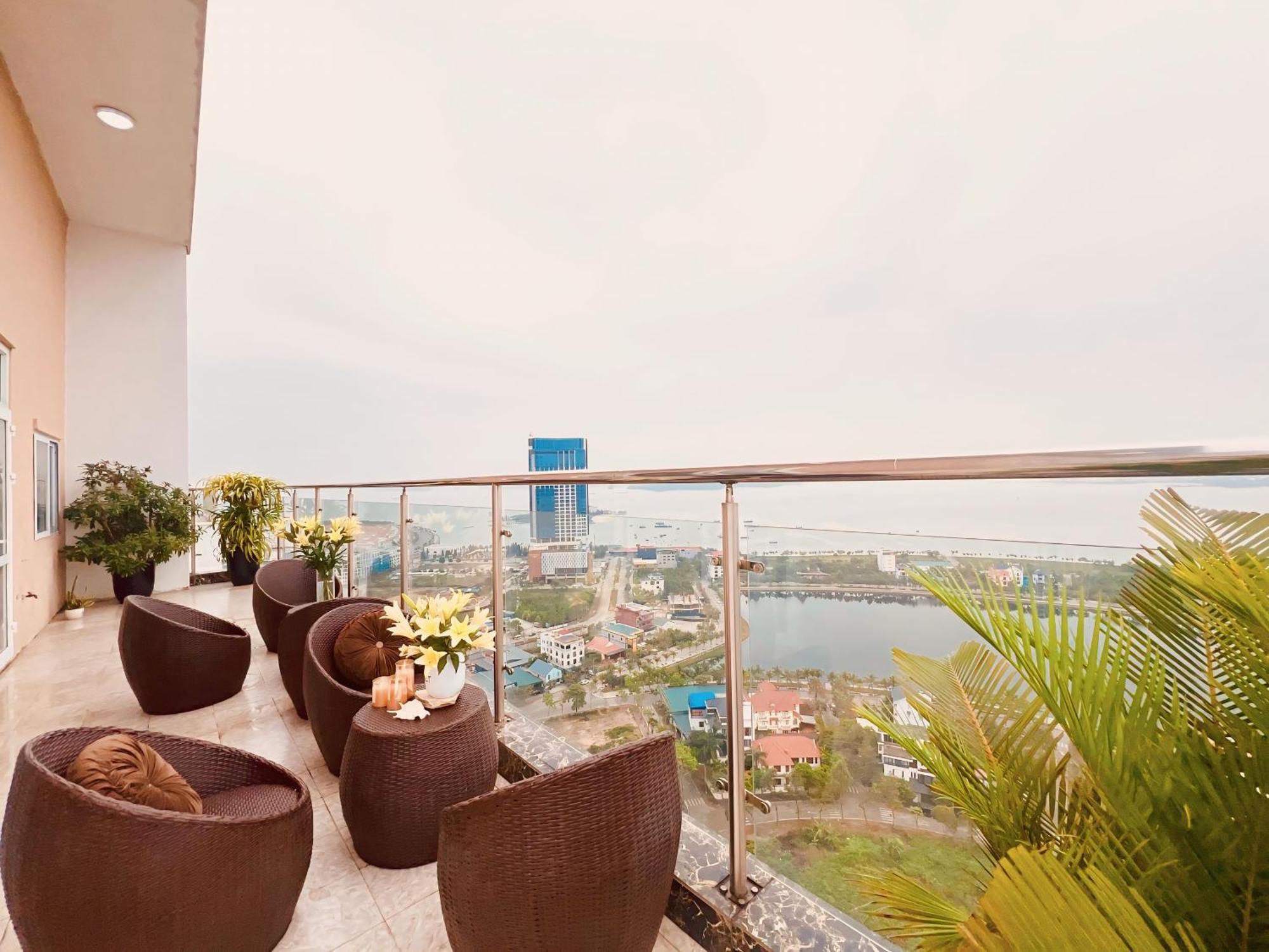 Homestay Ha Long Luxury Esterno foto