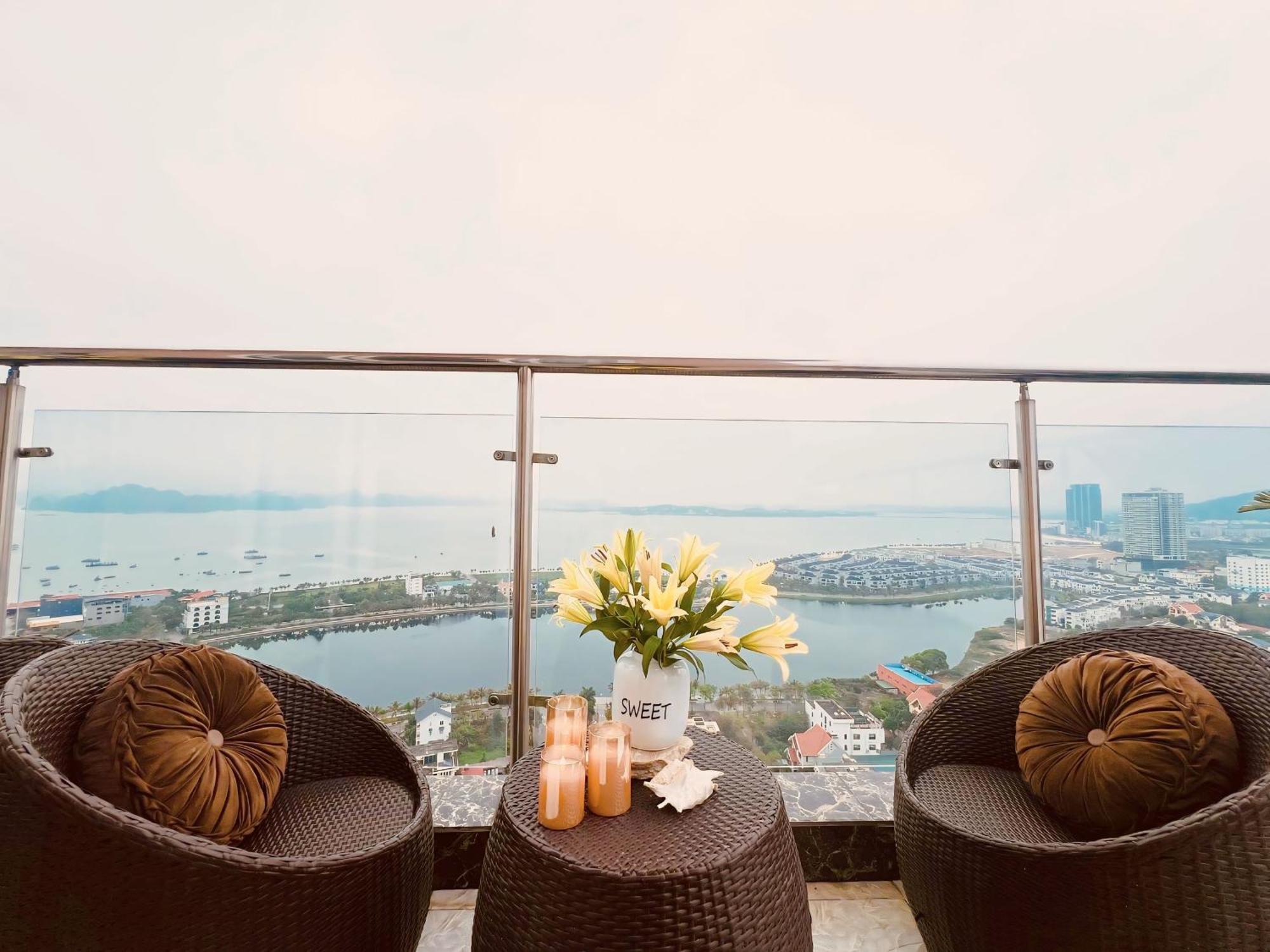 Homestay Ha Long Luxury Esterno foto